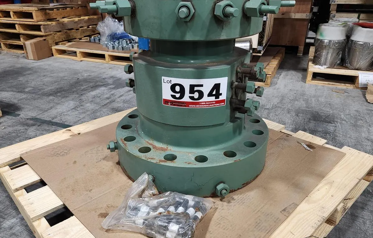 TYPE C 11 10K X 7.06 15K Tubing Spool
UNRESERVED