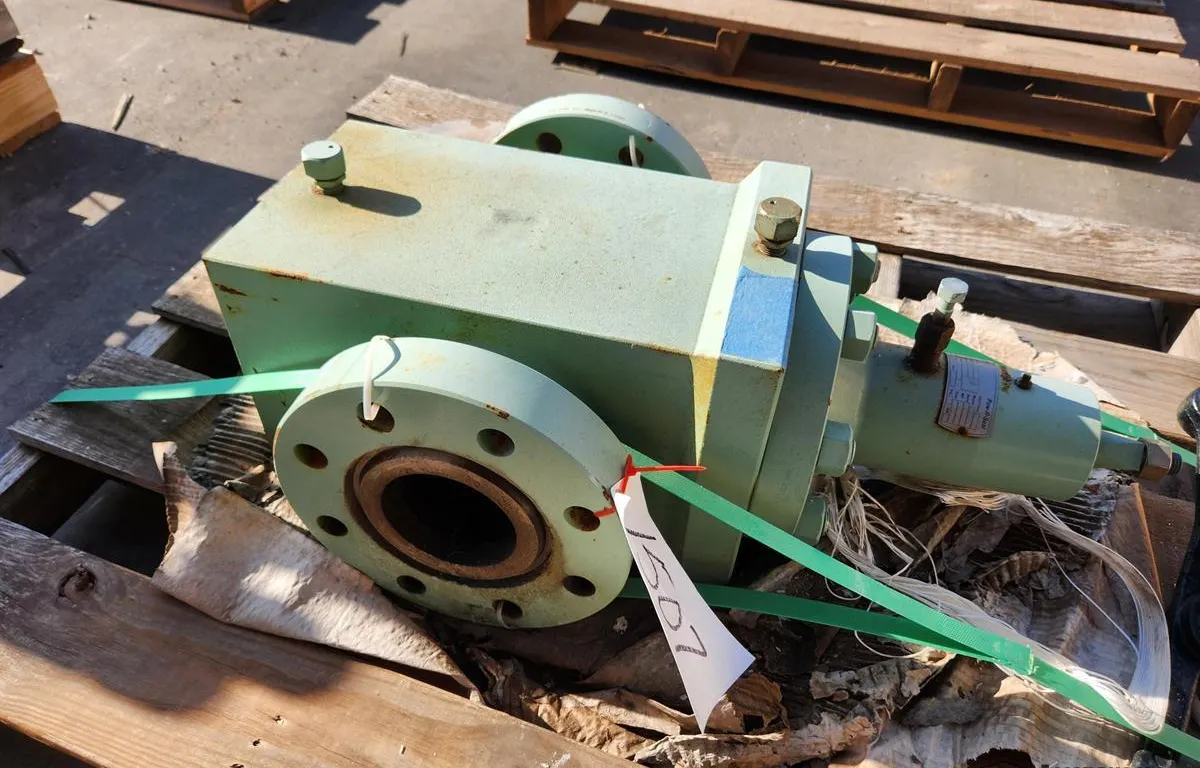 Pow-R-Seal Gate Valve Assembly
UNRESERVED