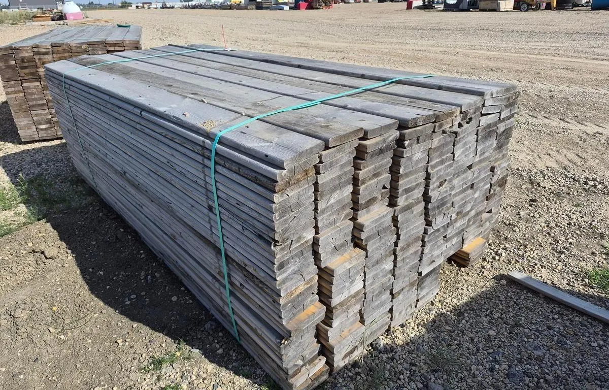 Bundle of 5"x8' Wooden Fence Boards
UNRESERVED