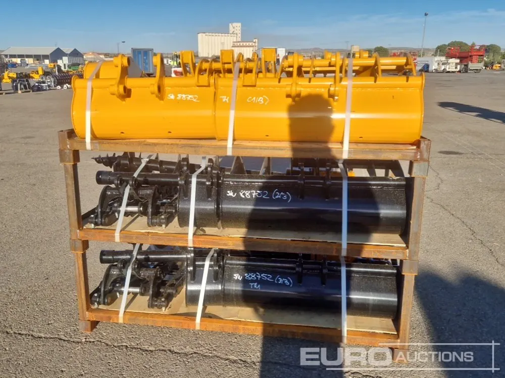 Unused 2026 Captok Qty (8) Rake, Ripper, Graber, 12" Auger, 16" Auger, 8" Narrow Bucket, 24" Bucekt, 32" Bucket to suit CAT301 Exacvator, Qty (8) Rake