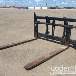 Forks to suit Komatsu WA200 Wheel Loader 
