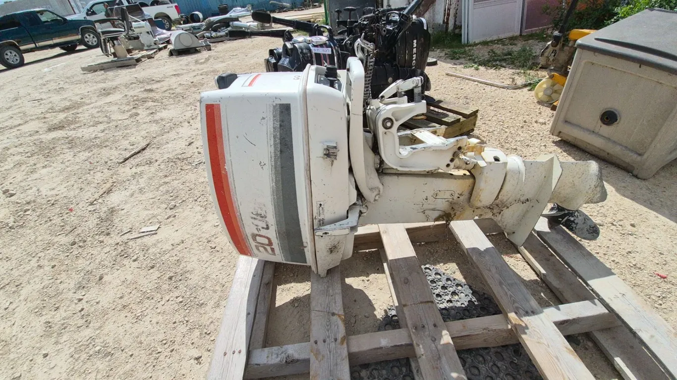 Johnson 20 HP Outboard Motor, Propeller