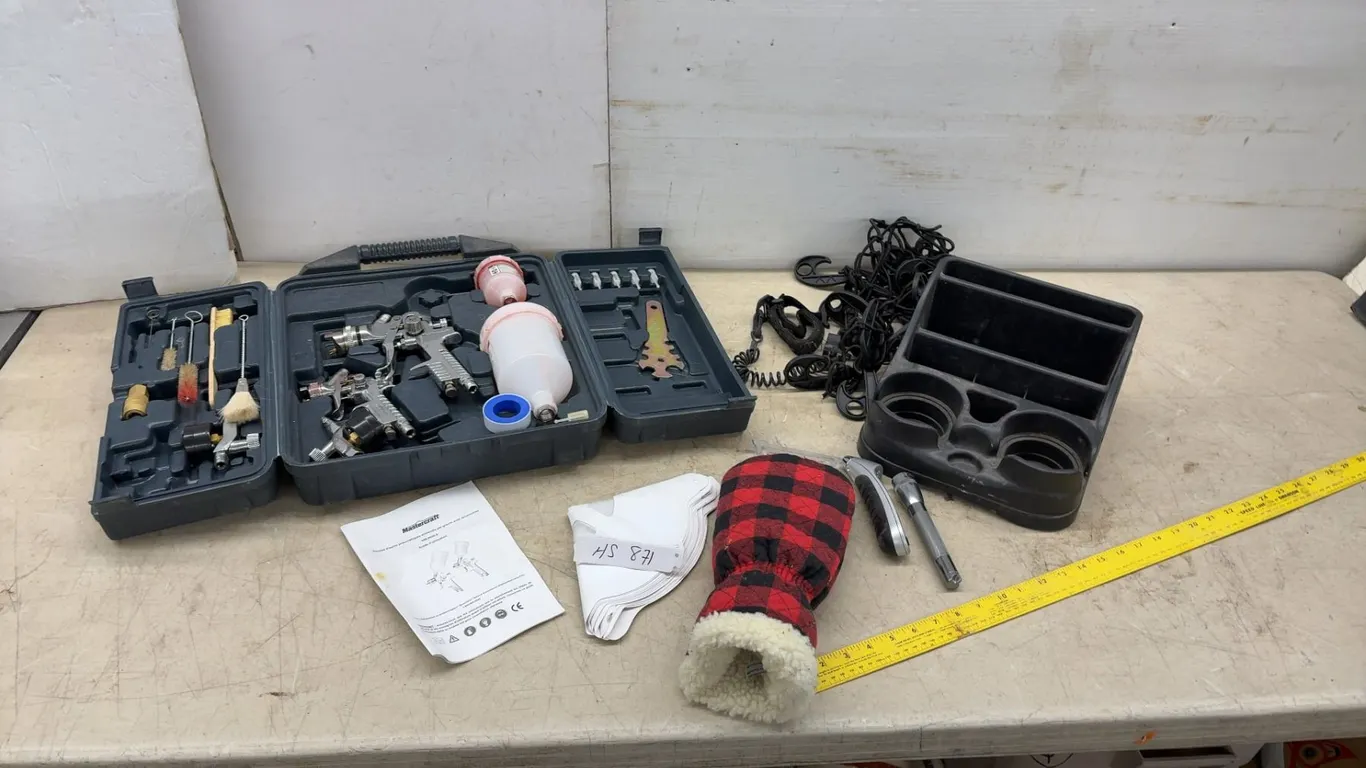 Mastercraft 058-9440-4 Gravity Feed Spray Gun Kit With Accessories, Case, Filters