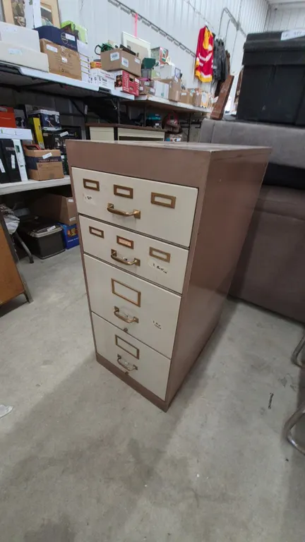 Vintage 4-Drawer Metal Filing Cabinet with Label Holders and Brass-Tone Pulls. 42”×18”×28”