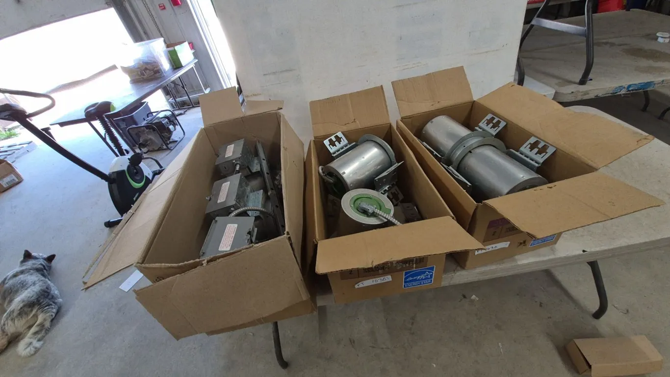 Juno Down Lites Recessed Lighting Fixtures, 6 Total, Energy Star, Model TC926LEDA-1