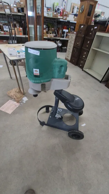 Mosquito Magnet Defender Trap on Cart, with Mosquito Net and Sticky Paper Replacement Pkg