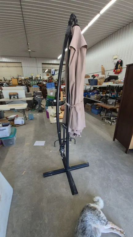 Cantilever Patio Umbrella with Cross Base and Tie Strap