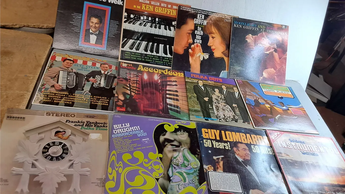 (12) Records- Ken Griffin, Lawrence Welk, Guy Lombardo, Misc.