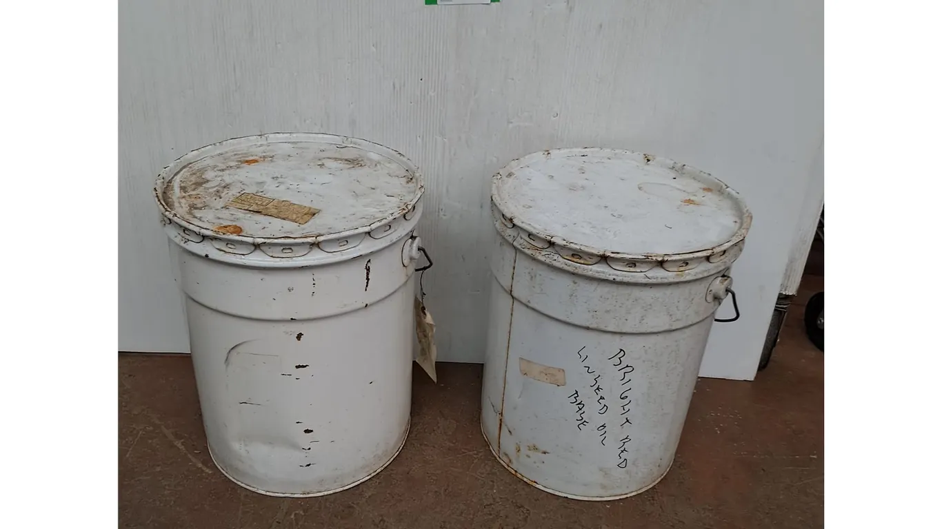 *(2) Pails of Red Linseed Oil Base Paint- Appear Full, Can't Ship