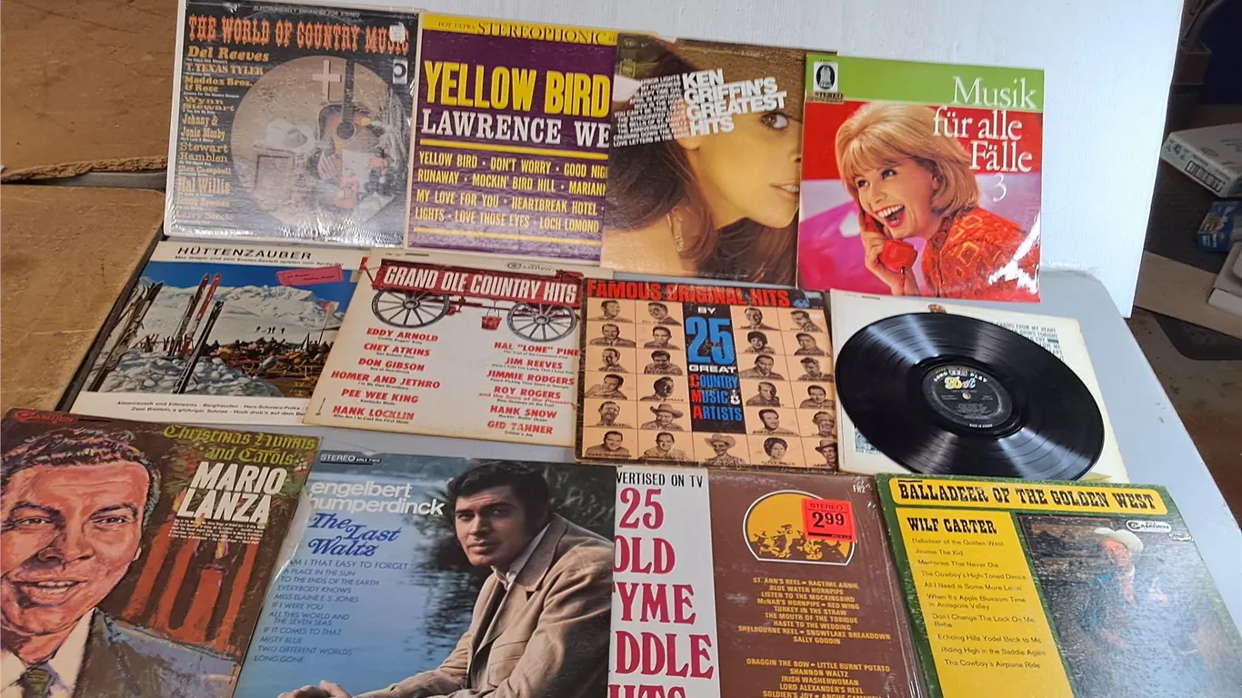 (12) Records- Engelbert Humperdinck, Mario Lanza, Wilf Carter, Misc.