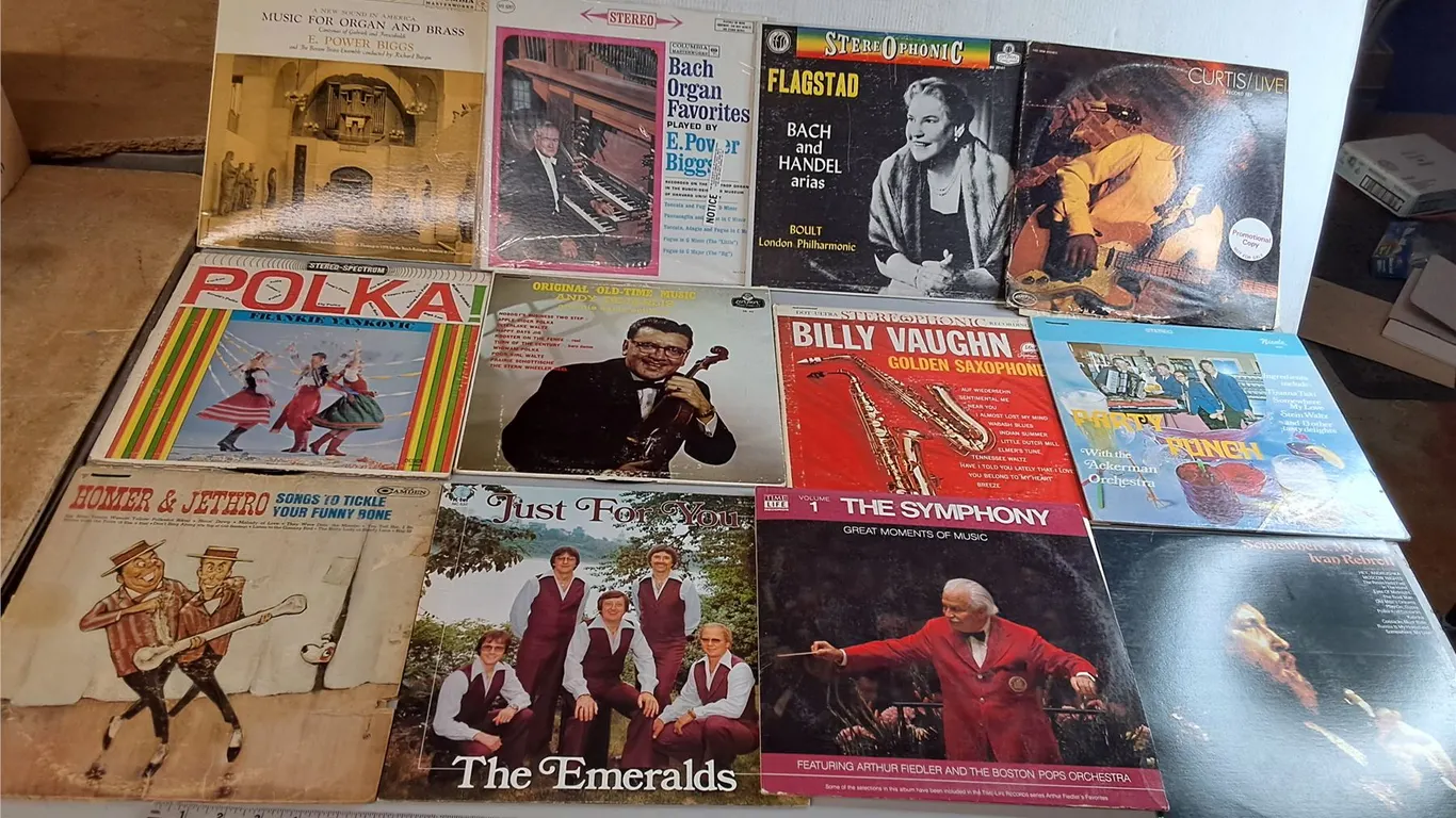 (12) Records- Ivan Rebroff, The Emeralds, Andy Dejarlis, Misc.