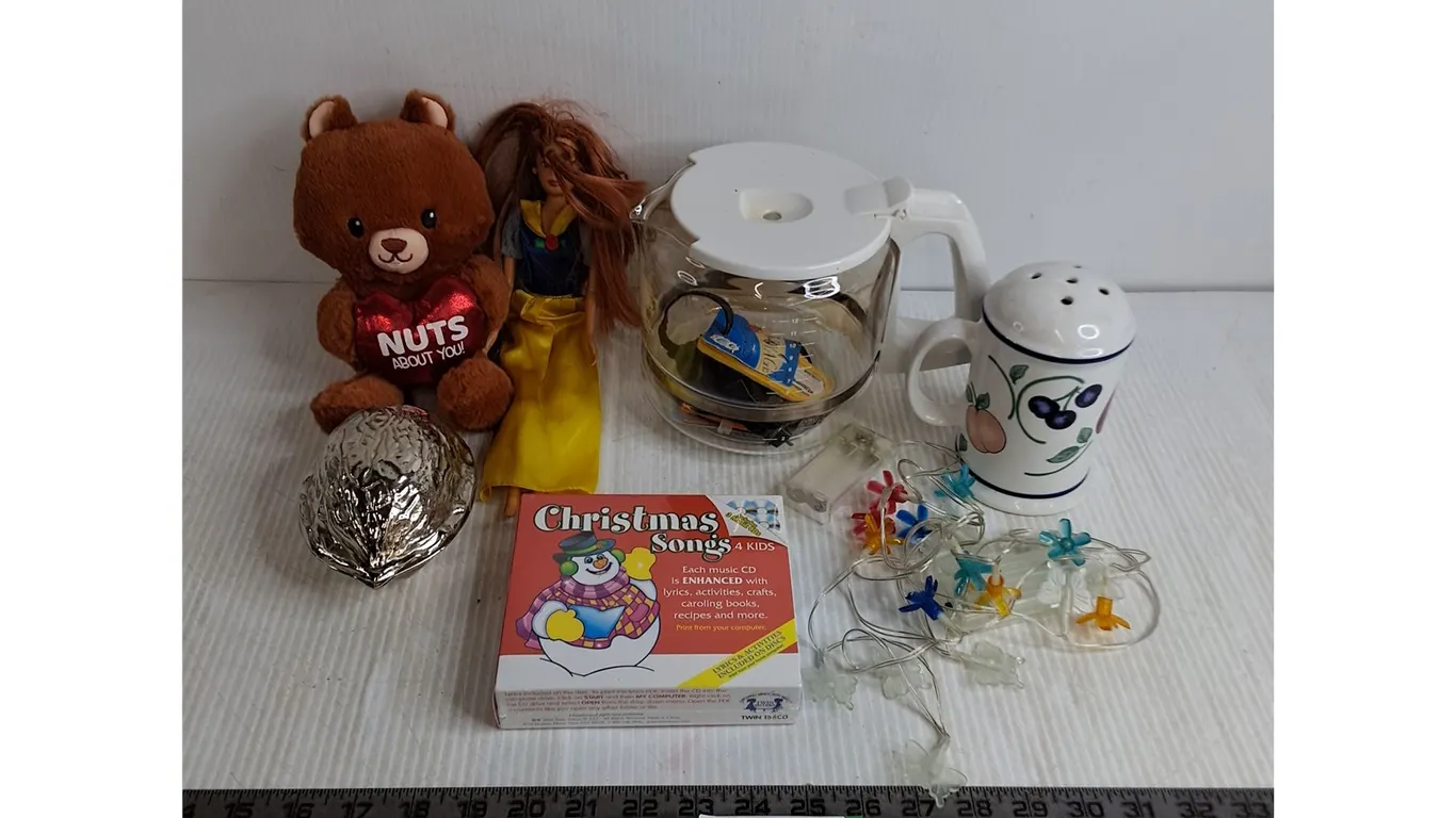 Barbie, Stuffy, Kitchenware, String Light, Kids Christmas CDs, Nut Cracker, Luggage Tags