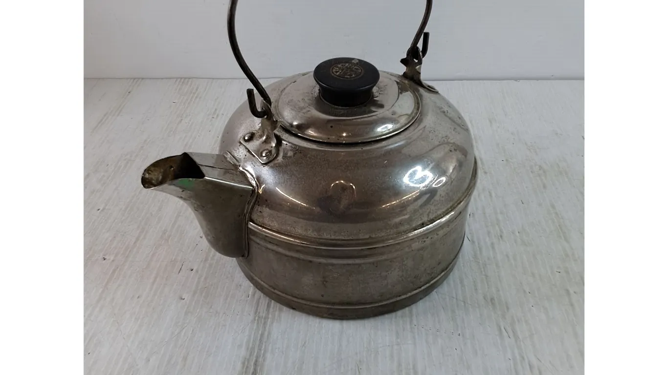 Metal Kettle