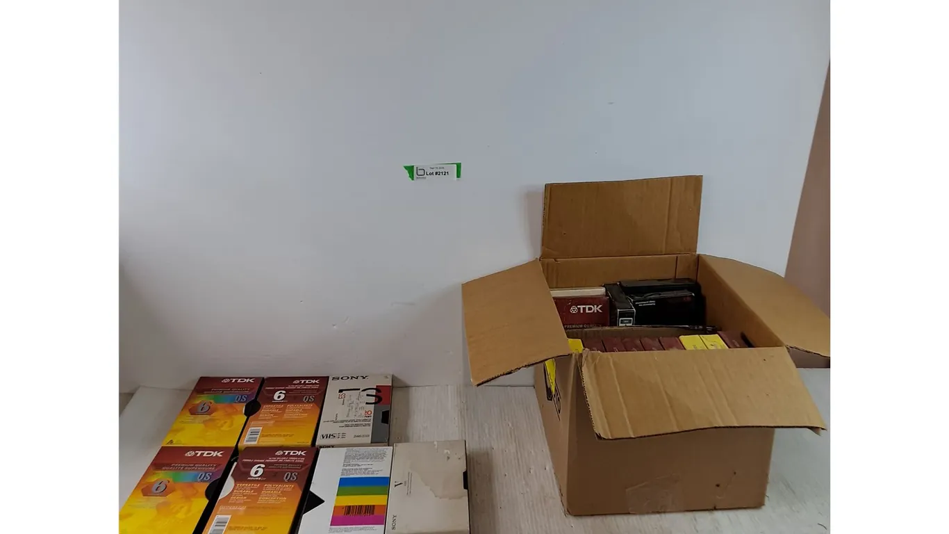 (20+) VHS Tapes
