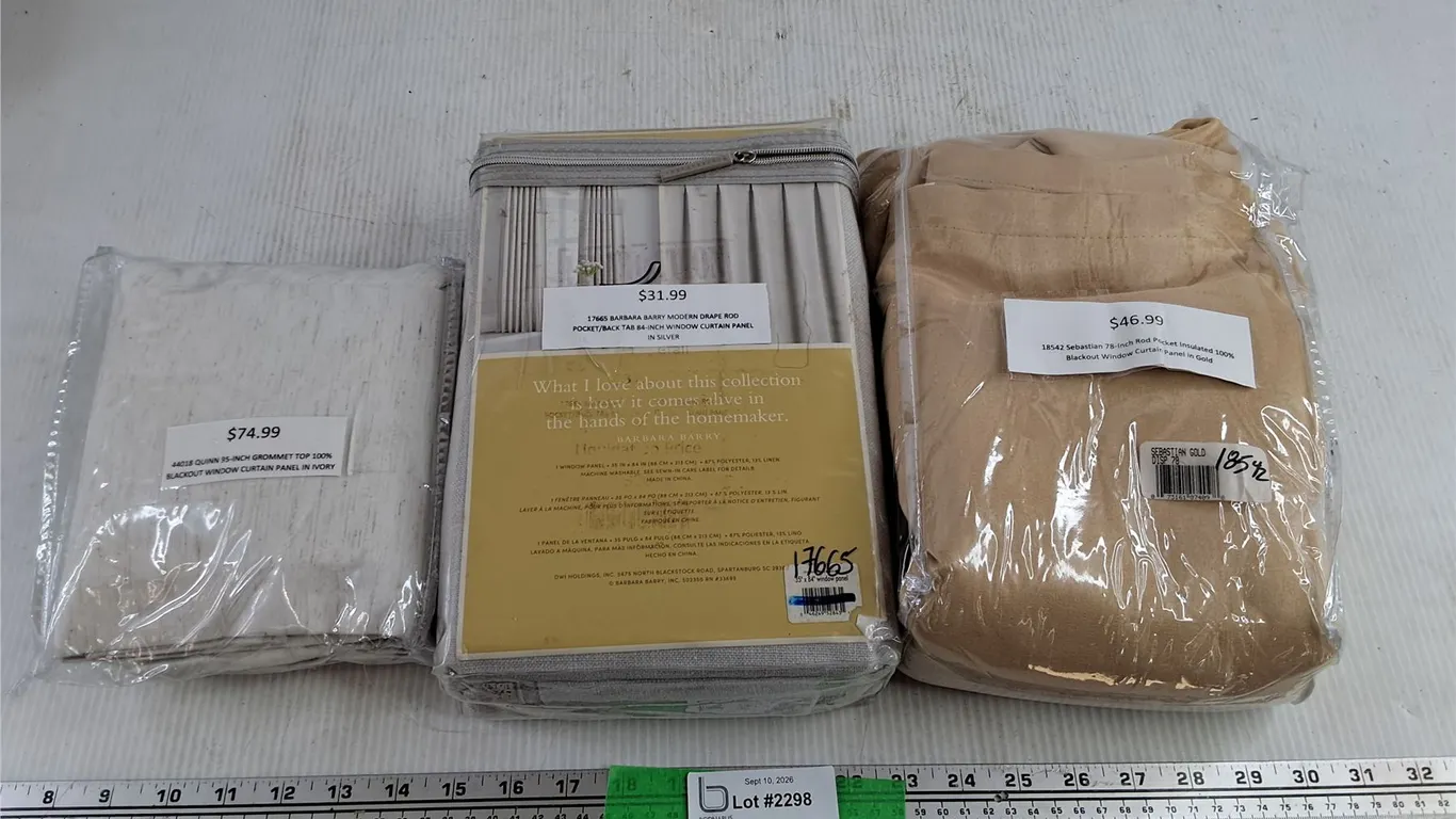 Assorted Window Curtains