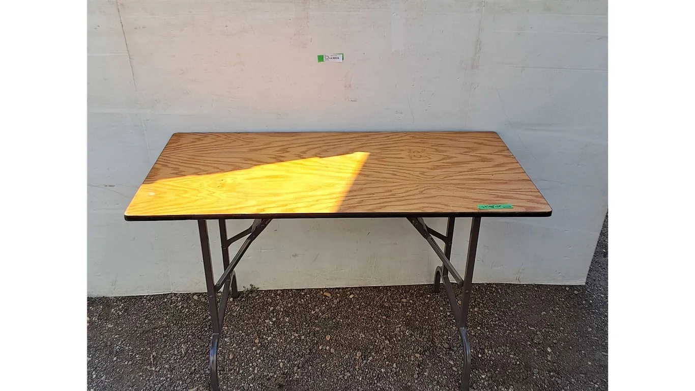 *Table with Wooden Top, Collapsible Metal Legs No Shipping