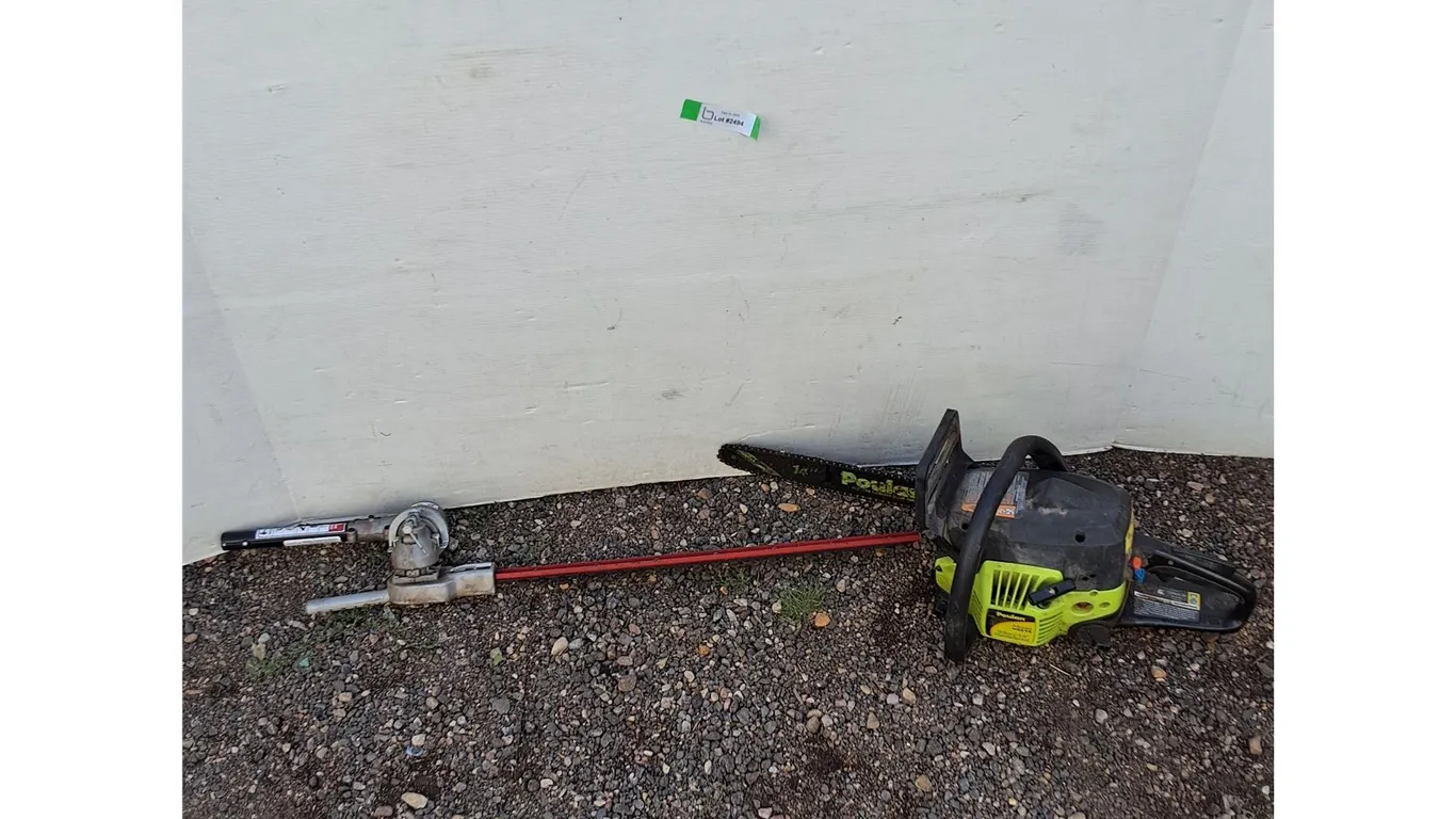 **Hedge Trimmer AH720R Pole Extension and Poulan 14" Chainsaw Untested No Shipping