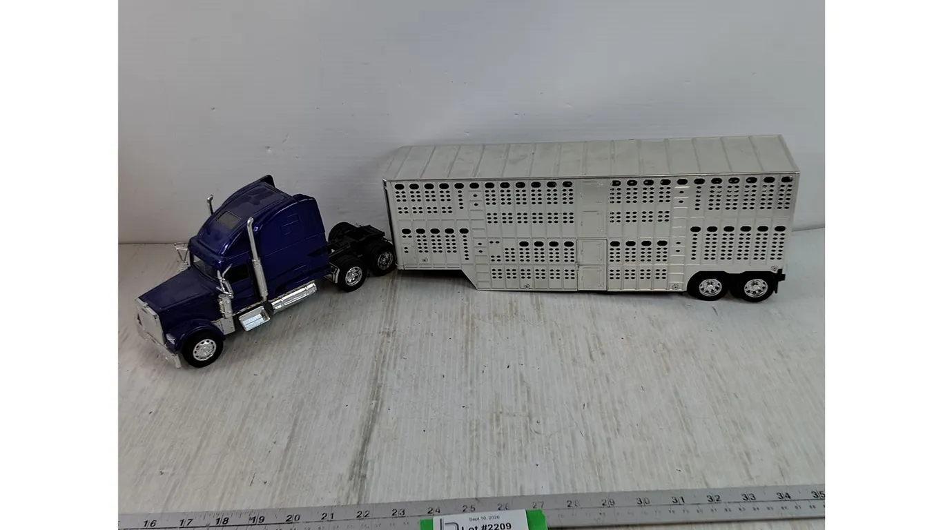 Popak New Ray Dark Purple Semi Truck with (1) Trailer Attachment Accessories