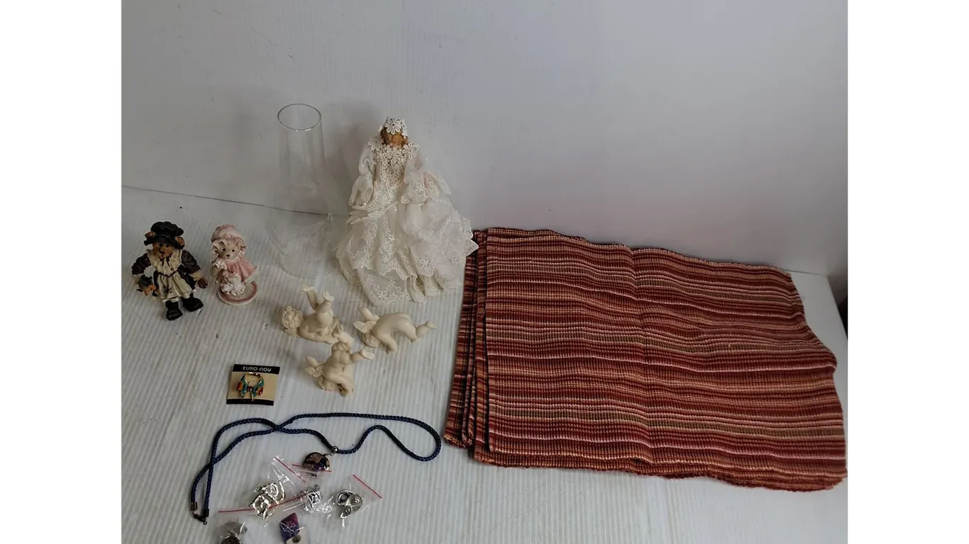 Ornaments, Lantern Chimney, Fabric Place Mats, Ear Rings, Necklace
