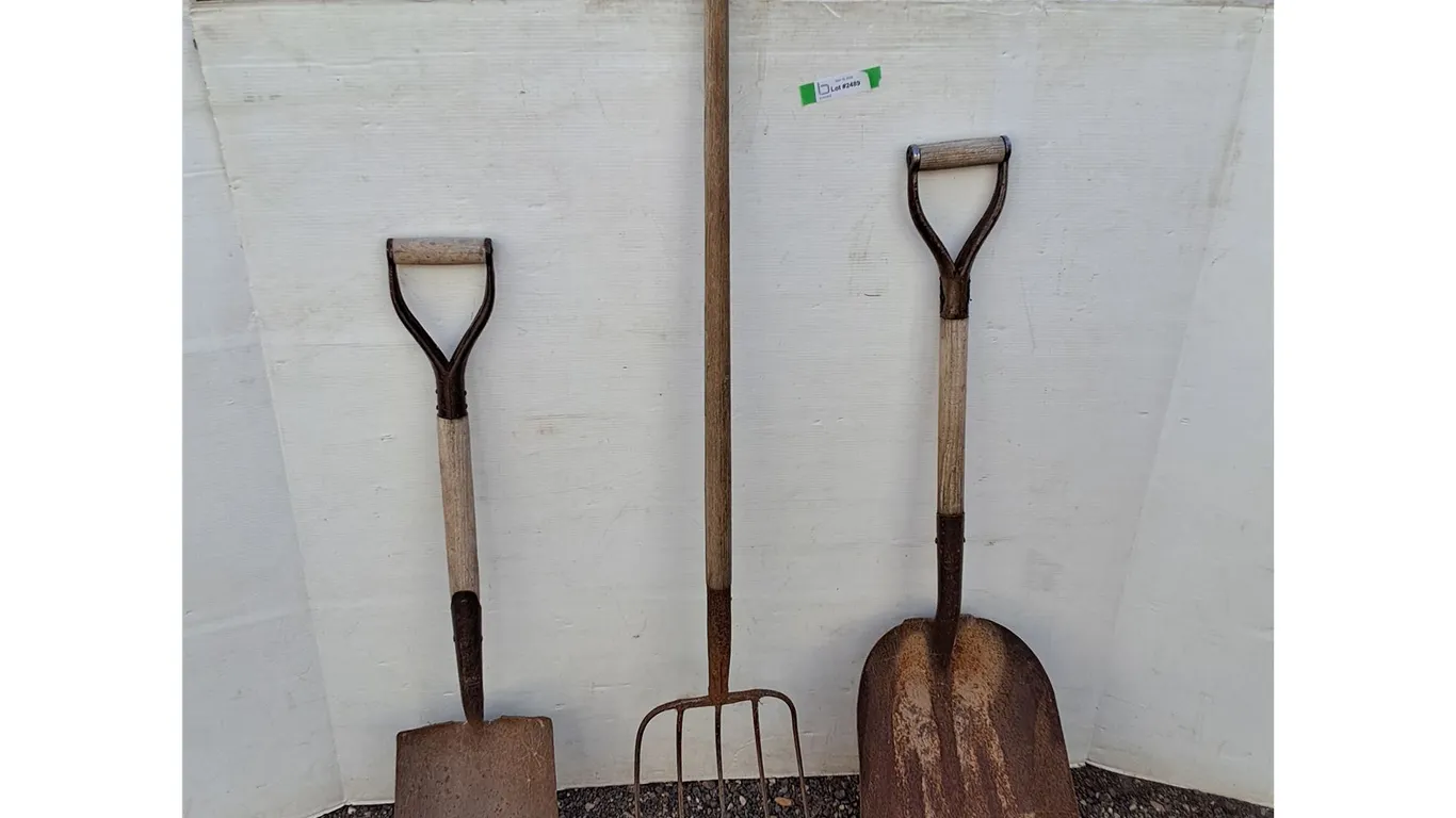 **(2) Square Shovels and Pitchfork No Shipping