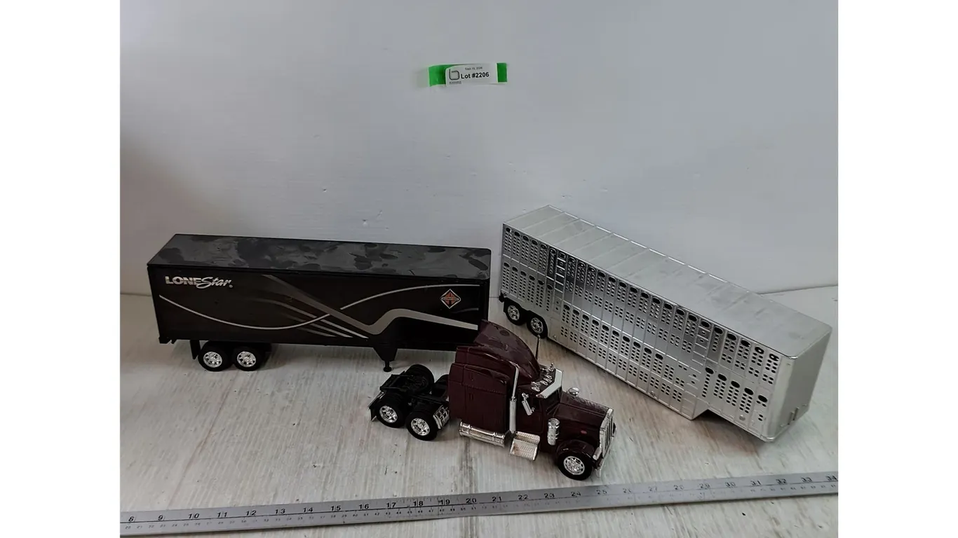 Popak New Ray Maroon Red Semi Truck with (2) Trailer Attachment Accessories
