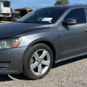 (AZ) 2013 Volkswagen Passat