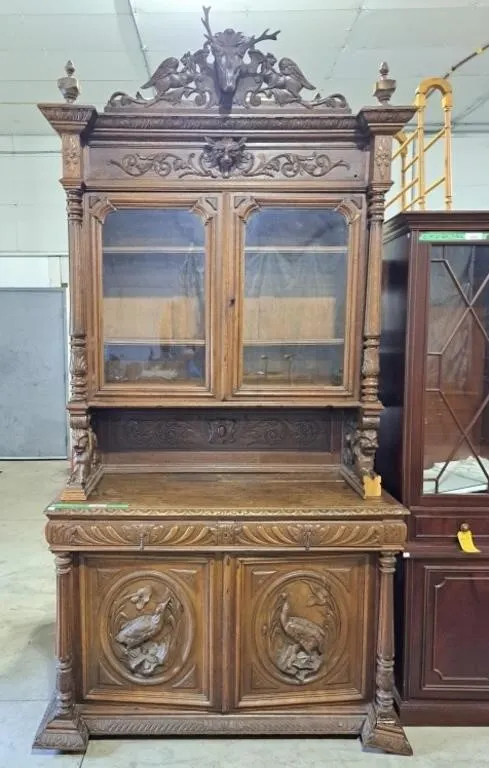Stunning Late 19th Century Solid Carved Oak Hunt