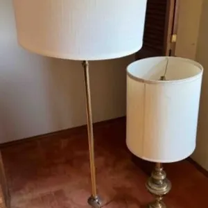 2 Brass lamps