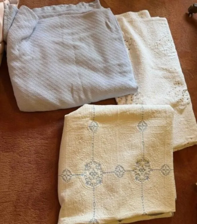 3 Blankets