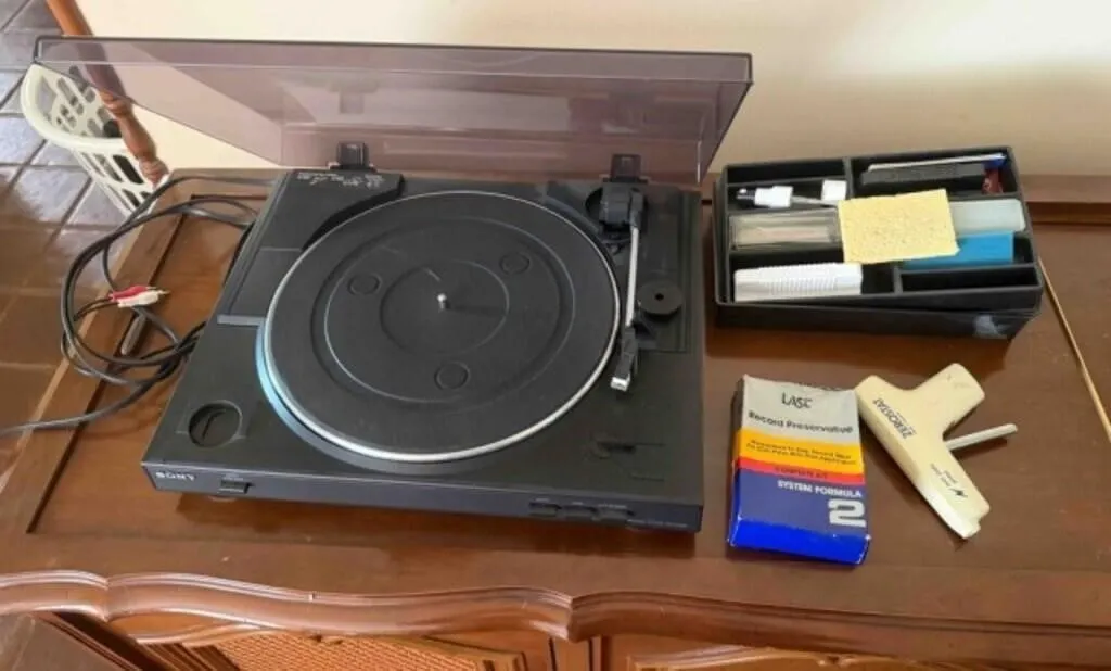 Sony Turntable and record cleaning kit