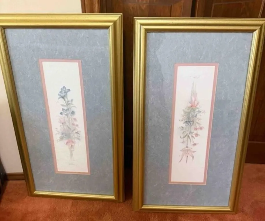 3 Gold Frame Pictures