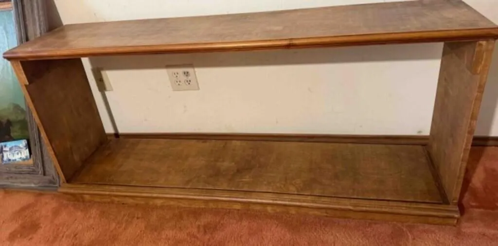 Wood TV/Stereo Stand