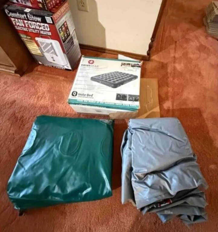 2 Air Mattresses,