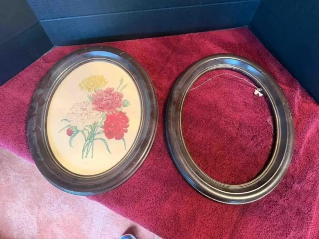 Vintage Frames, oval