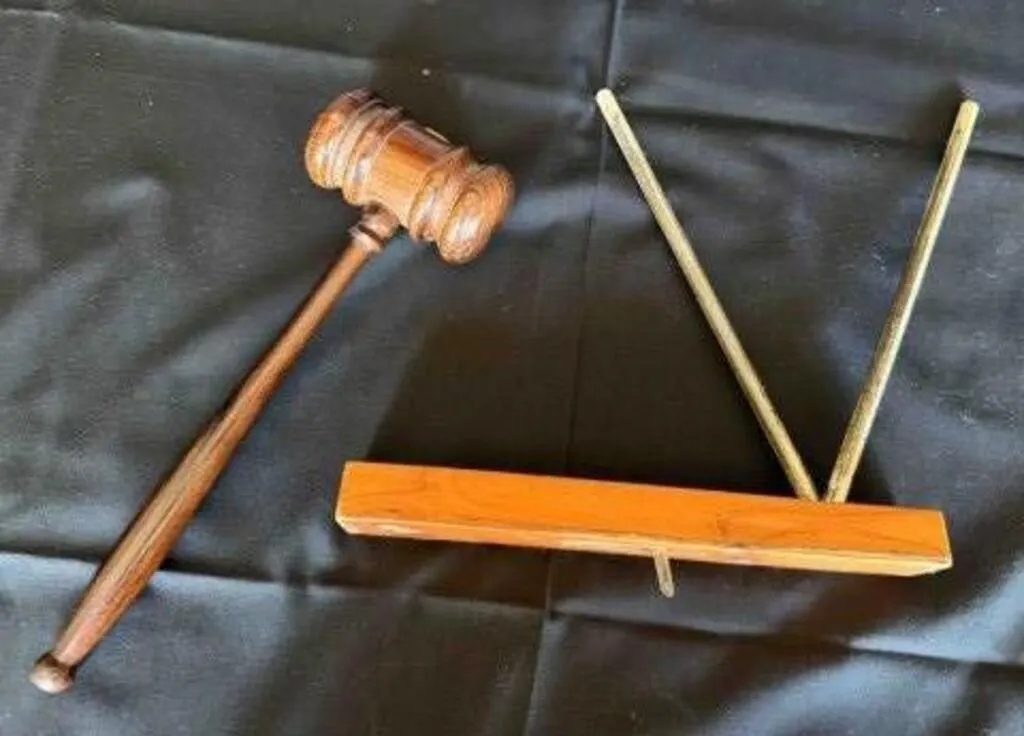 Gavel and Crock Stick Knife Sharpening Tool