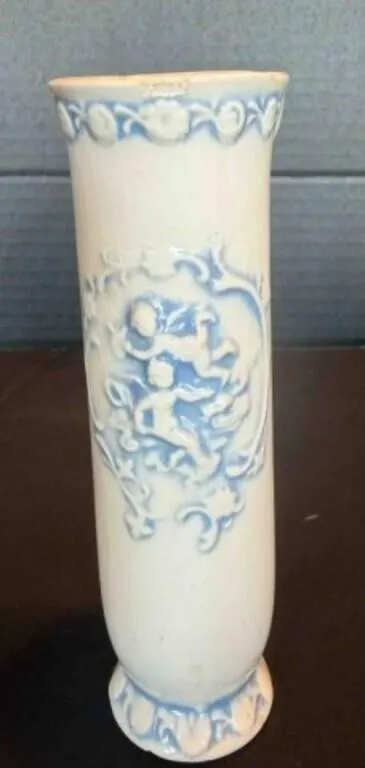 Vintage Blue Accented Bud Base