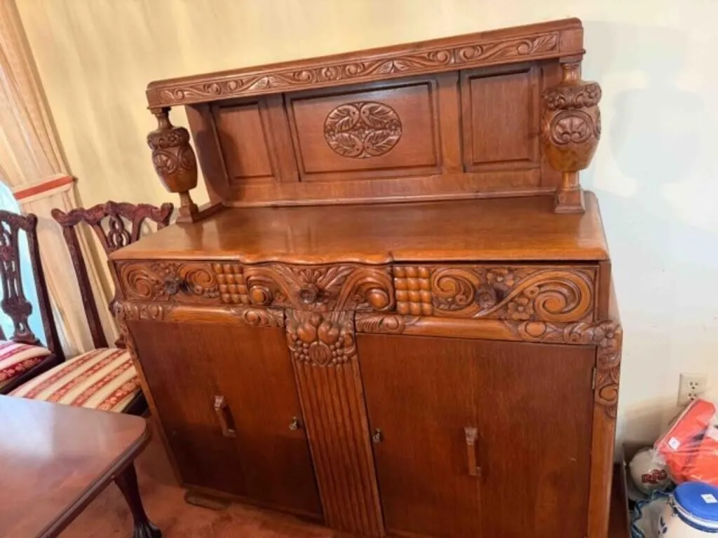 Vintage Sideboard Buffet