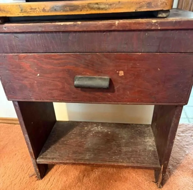 Vintage Table with drawer