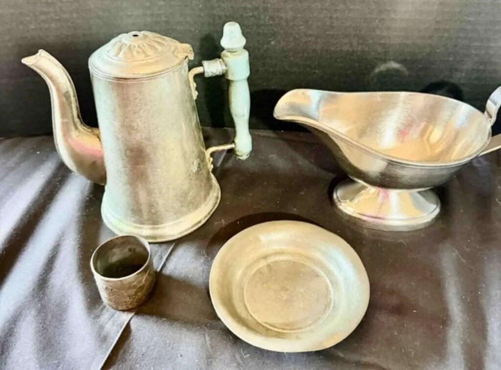 4 Miscellaneous Silver Toned Items