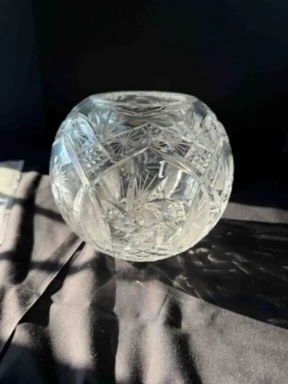 VTG Cut Crystal Rose Bowl