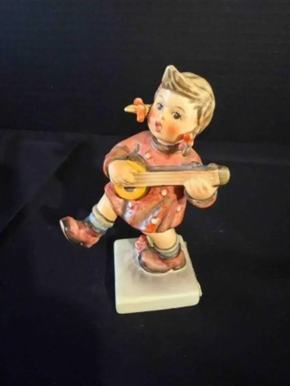 Vintage Hummel 4½"Happiness" figurine