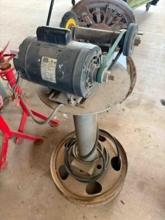 Bench Grinder on Pipe Stand