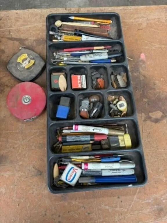 Tray of miscellaneous