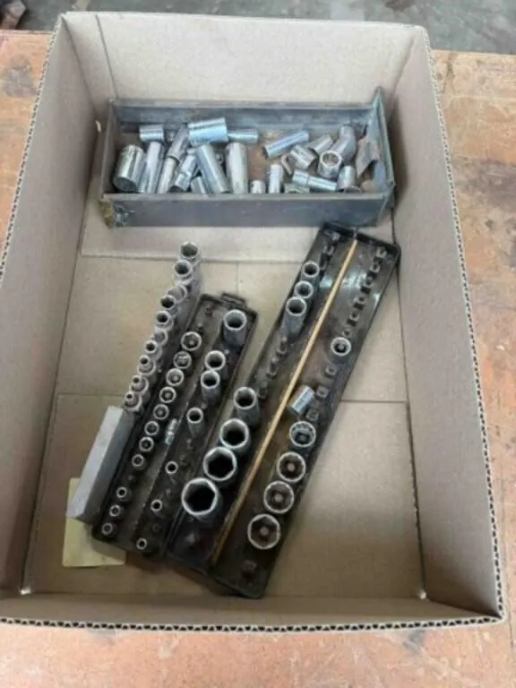 ¼" and 3/8" Drive Sockets