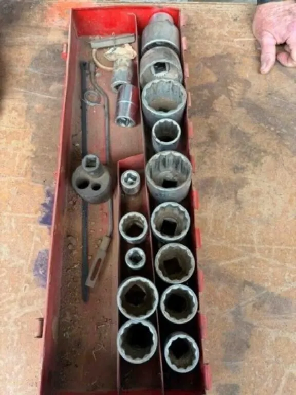 ½" and ¾" Driver Sockets