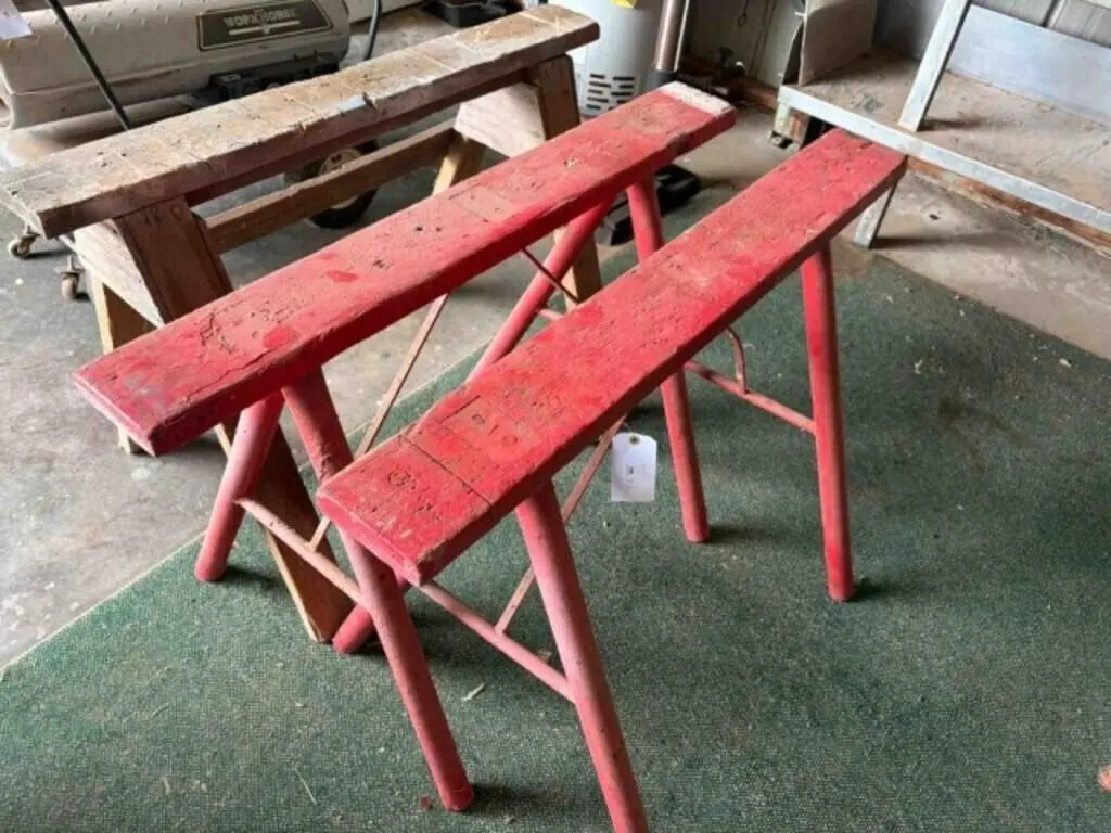 3 Saw Horses