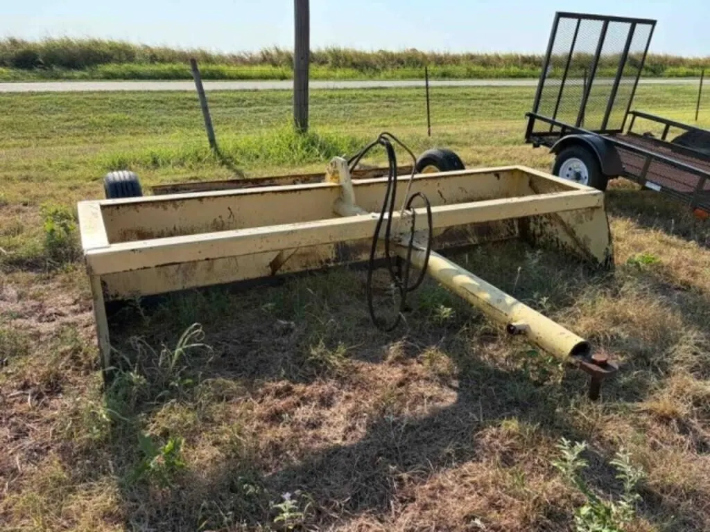 Bush Hog/Tucker 10' Dirt Mover