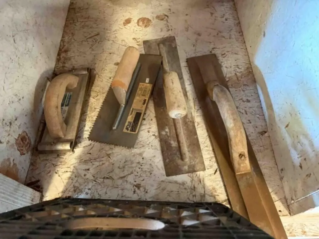 Assortment of Trowels