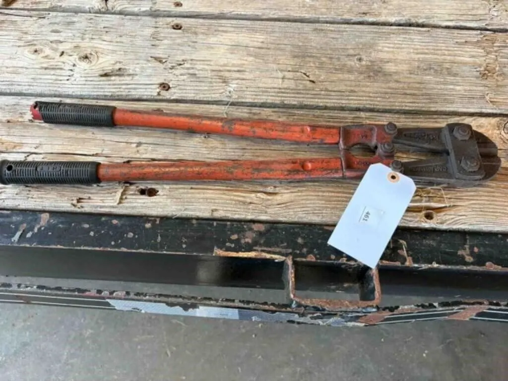 24" Bolt Cutter