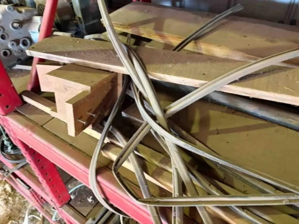 Shelf Contents: Scrap Lumber